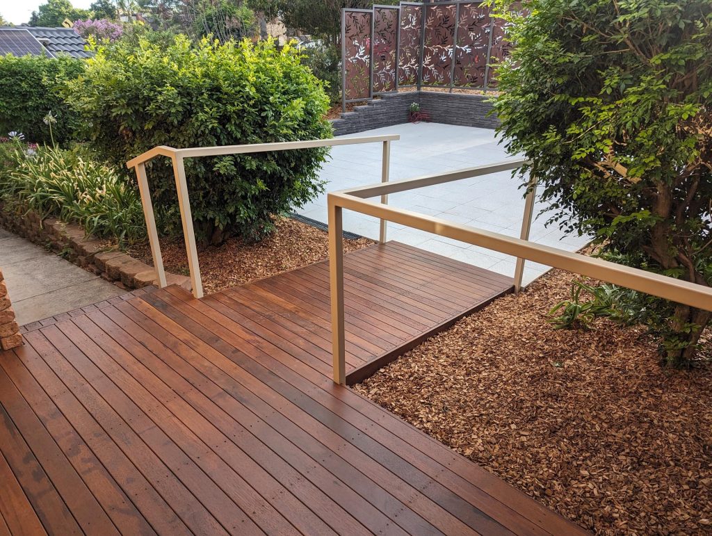 New timber deck in Hillvue NSW